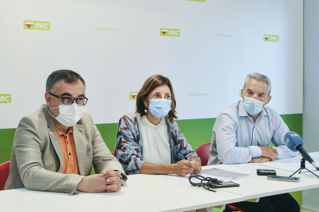 Rueda de prensa en la sede del PRC. Rueda de prensa en la sede del PRC.