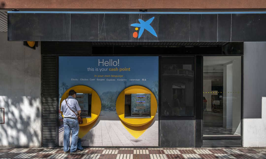La estafa afecta a los usuarios de Caixabank. La estafa afecta a los usuarios de Caixabank.