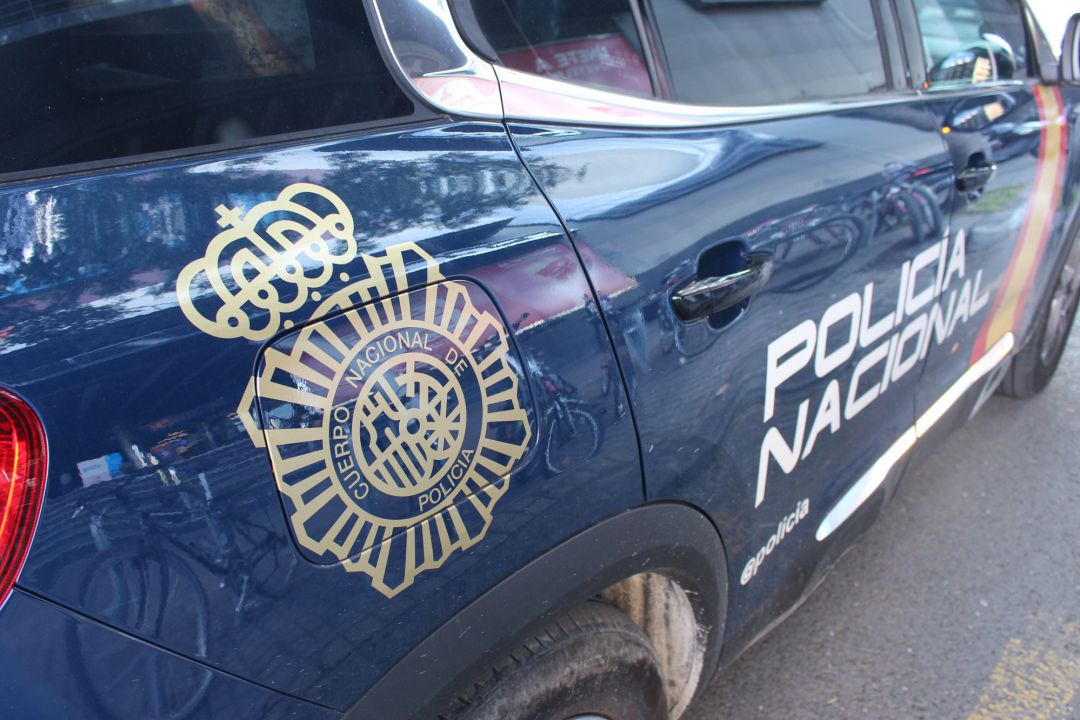 Coche de Policía Nacional Coche de Policía Nacional