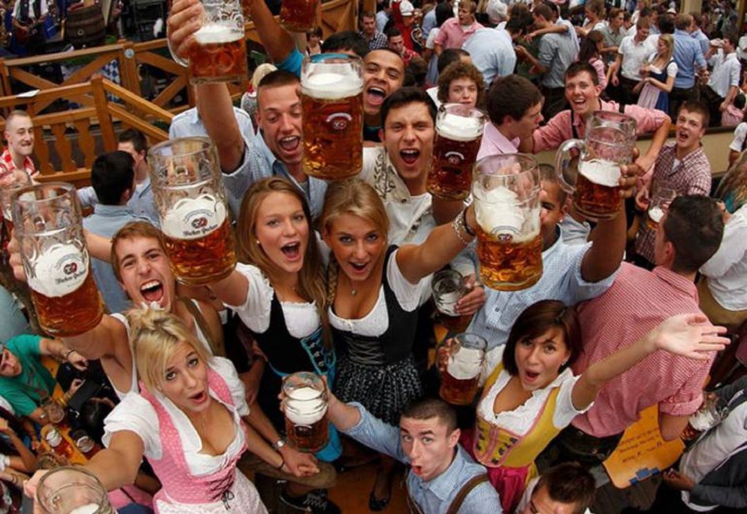 Imagen previa de un Oktoberfest. Imagen previa de un Oktoberfest.