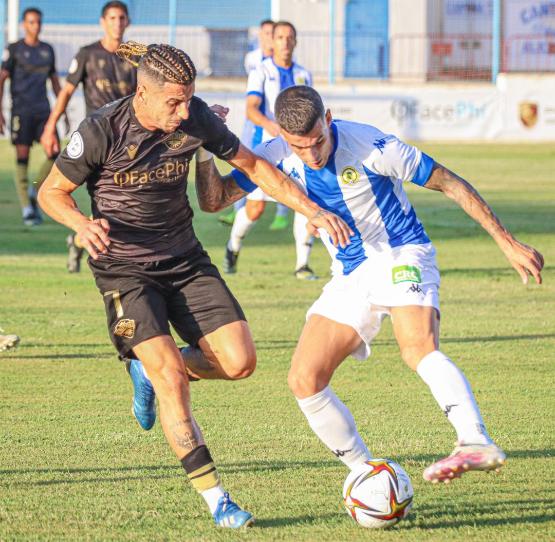 Eric Jiménez, ante el Hércules Eric Jiménez, ante el Hércules