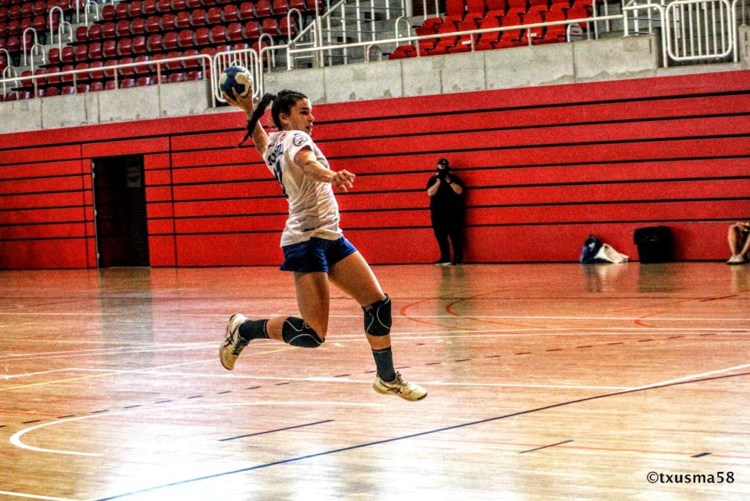 El Elda Prestigio espera volver de Valencia con un triunfo El Elda Prestigio espera volver de Valencia con un triunfo