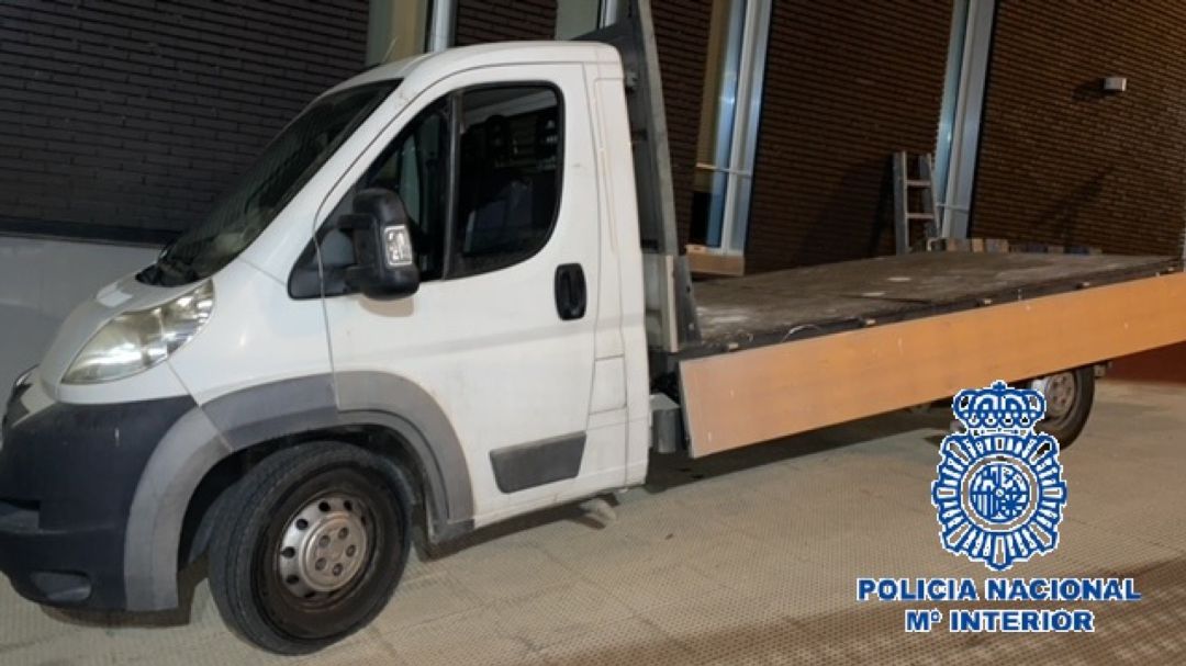 Transportaban la droga en vehículos propiedad del cabecilla Transportaban la droga en vehículos propiedad del cabecilla