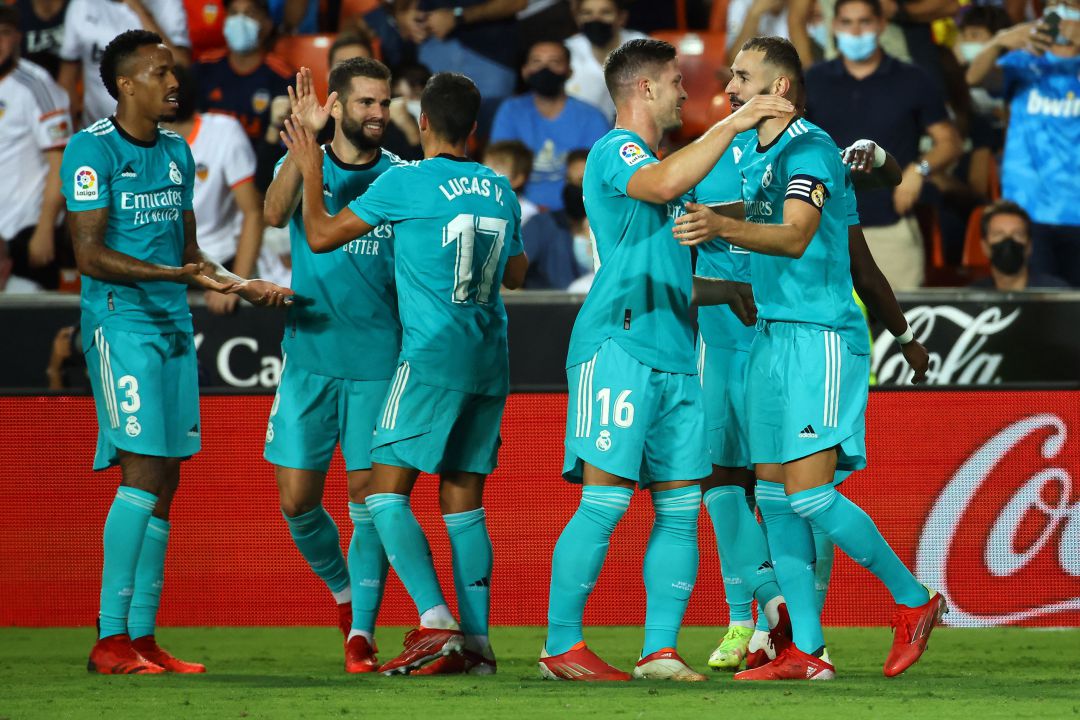 Los jugadores del Real Madrid celebrando un gol frente al Valencia Los jugadores del Real Madrid celebrando un gol frente al Valencia