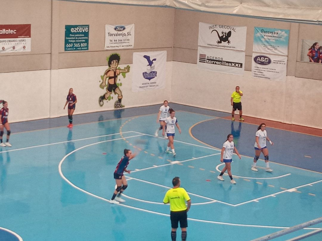 El Elda Prestigio mandó en el partido desde el pitido inicial El Elda Prestigio mandó en el partido desde el pitido inicial