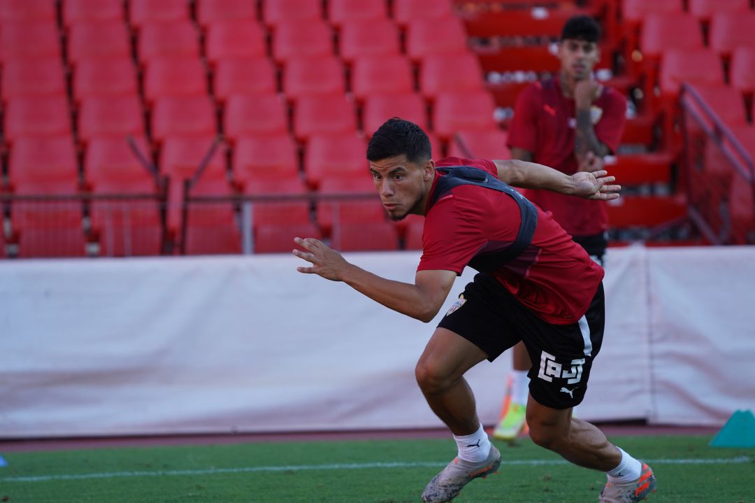 Lucas Robertone. Lucas Robertone.