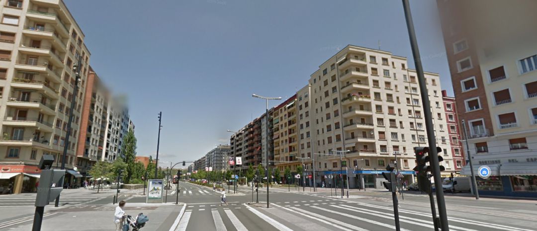El fallecimiento se ha producido en la Avenida Gasteiz El fallecimiento se ha producido en la Avenida Gasteiz
