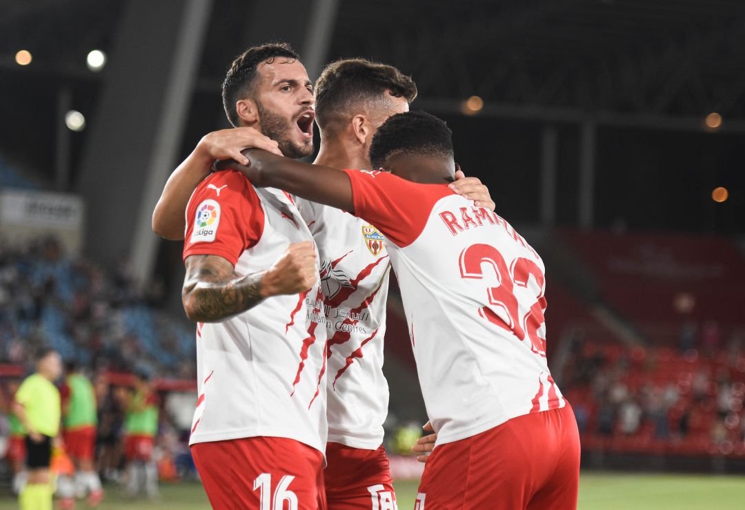 Lazo celebnrando su gol al Oviedo en la 2ª jornada. Lazo celebnrando su gol al Oviedo en la 2ª jornada.