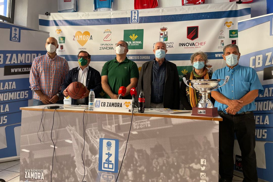 Zamora acogerá la celebración de este torneo que reúne a los equipos de la comunidad . Zamora acogerá la celebración de este torneo que reúne a los equipos de la comunidad .