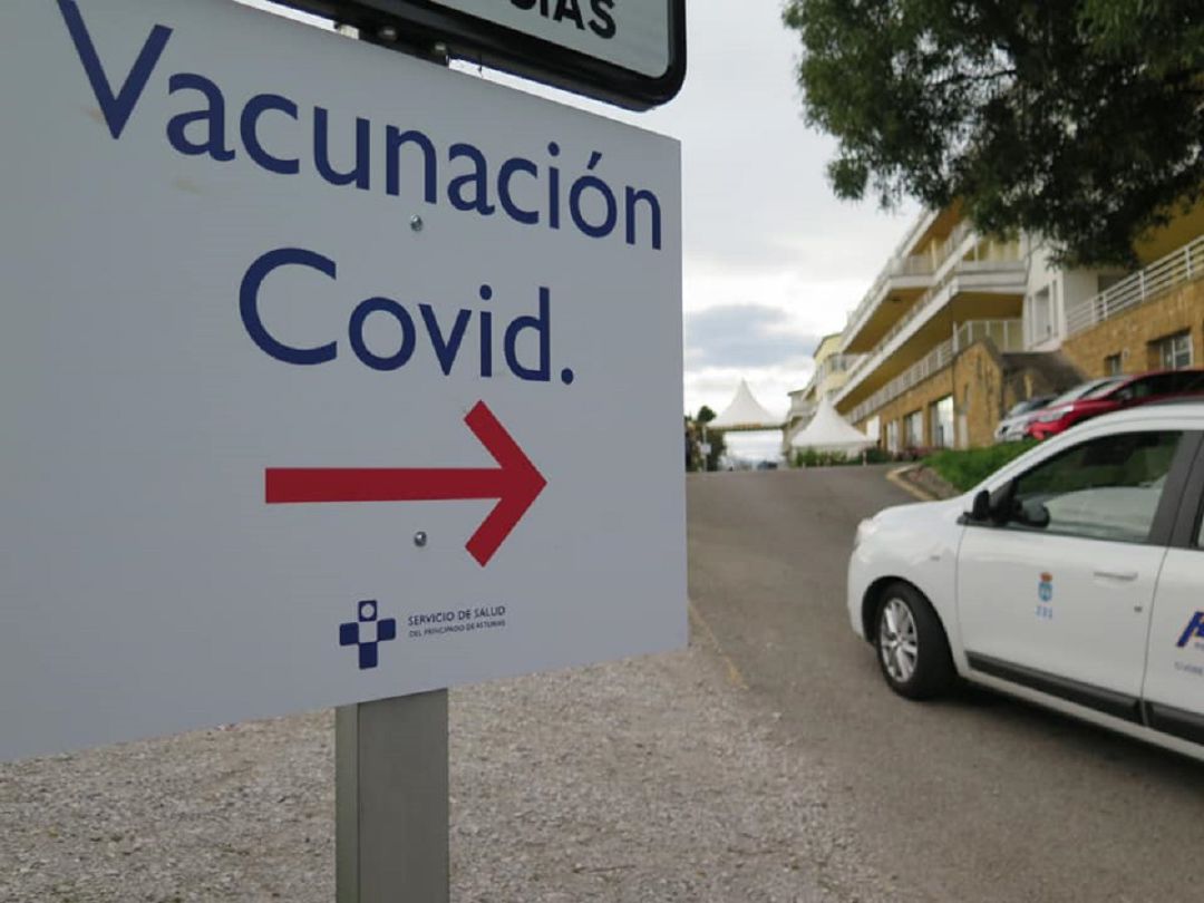 Solo un 1% de la población ha rechazado la vacuna en Asturias Solo un 1% de la población ha rechazado la vacuna en Asturias