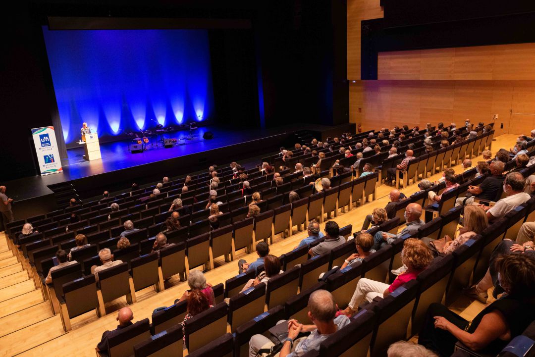 Inauguración Universitats per a majors de la UJI Inauguración Universitats per a majors de la UJI