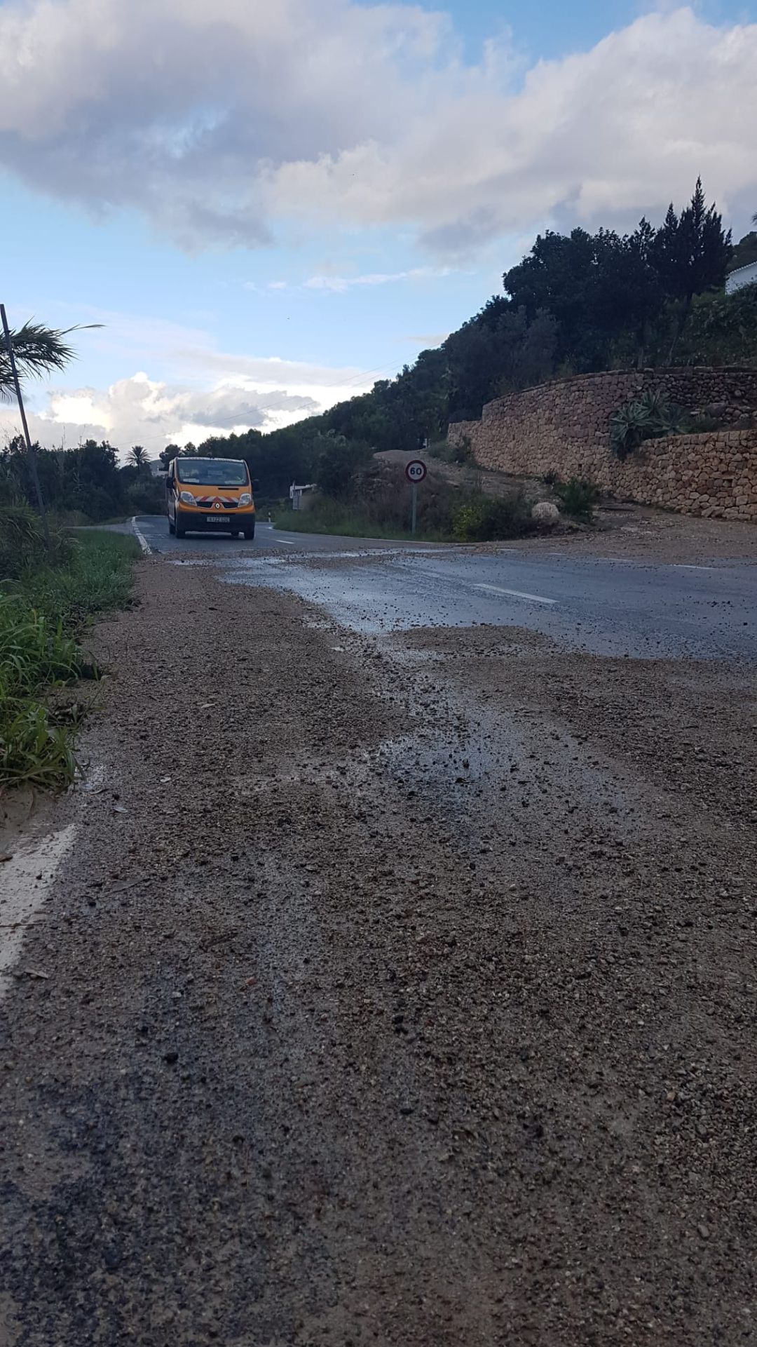 Desprendimientos en carreteras del norte de Ibiza Desprendimientos en carreteras del norte de Ibiza