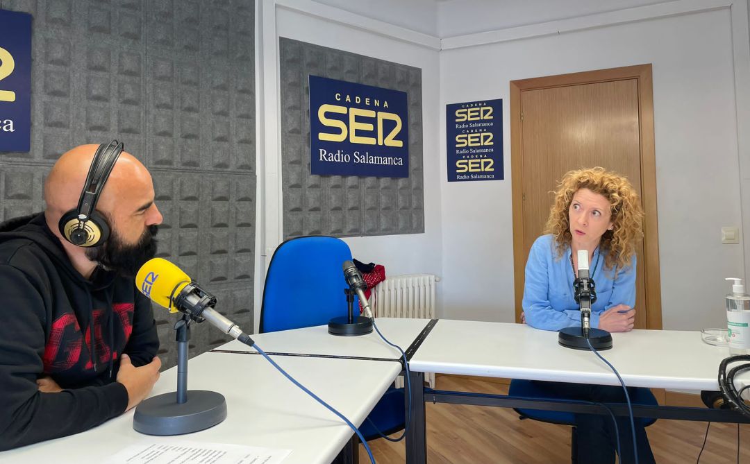 Ana Suárez, concejala de Familia, en Radio Salamanca Ana Suárez, concejala de Familia, en Radio Salamanca