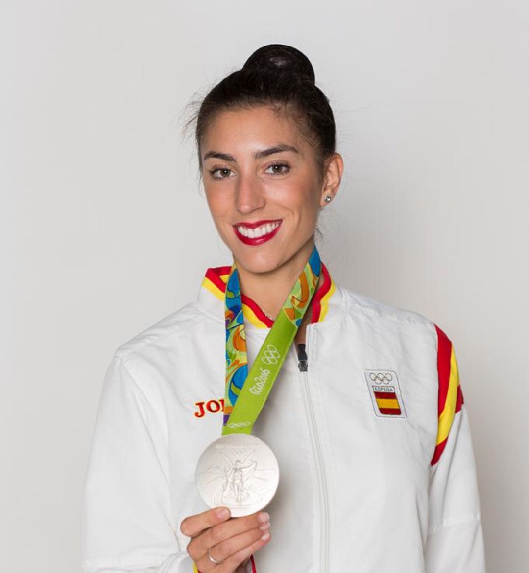 Sandra Aguilar posa con la medalla de plata conseguido en los Juegos de Río 2016 Sandra Aguilar posa con la medalla de plata conseguido en los Juegos de Río 2016