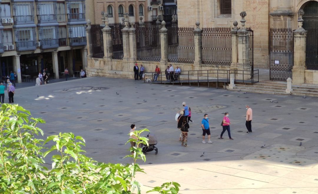 Los vecinos y vecinas jiennenses empiezan a disfrutar, cada vez más, de la ansiada nueva normalidad Los vecinos y vecinas jiennenses empiezan a disfrutar, cada vez más, de la ansiada nueva normalidad