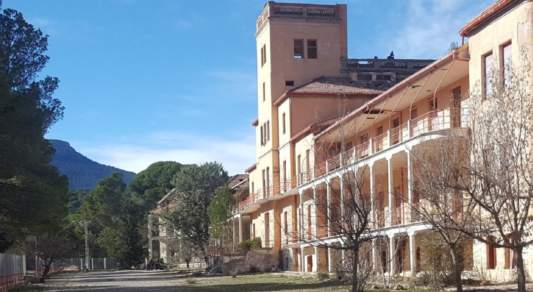 Imagenes del Sanatorio Escuela Hogar de Sierra Espuña. Imagenes del Sanatorio Escuela Hogar de Sierra Espuña.