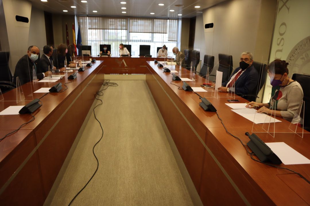 Comisión de Economía, Hacienda y Presupuestos Comisión de Economía, Hacienda y Presupuestos