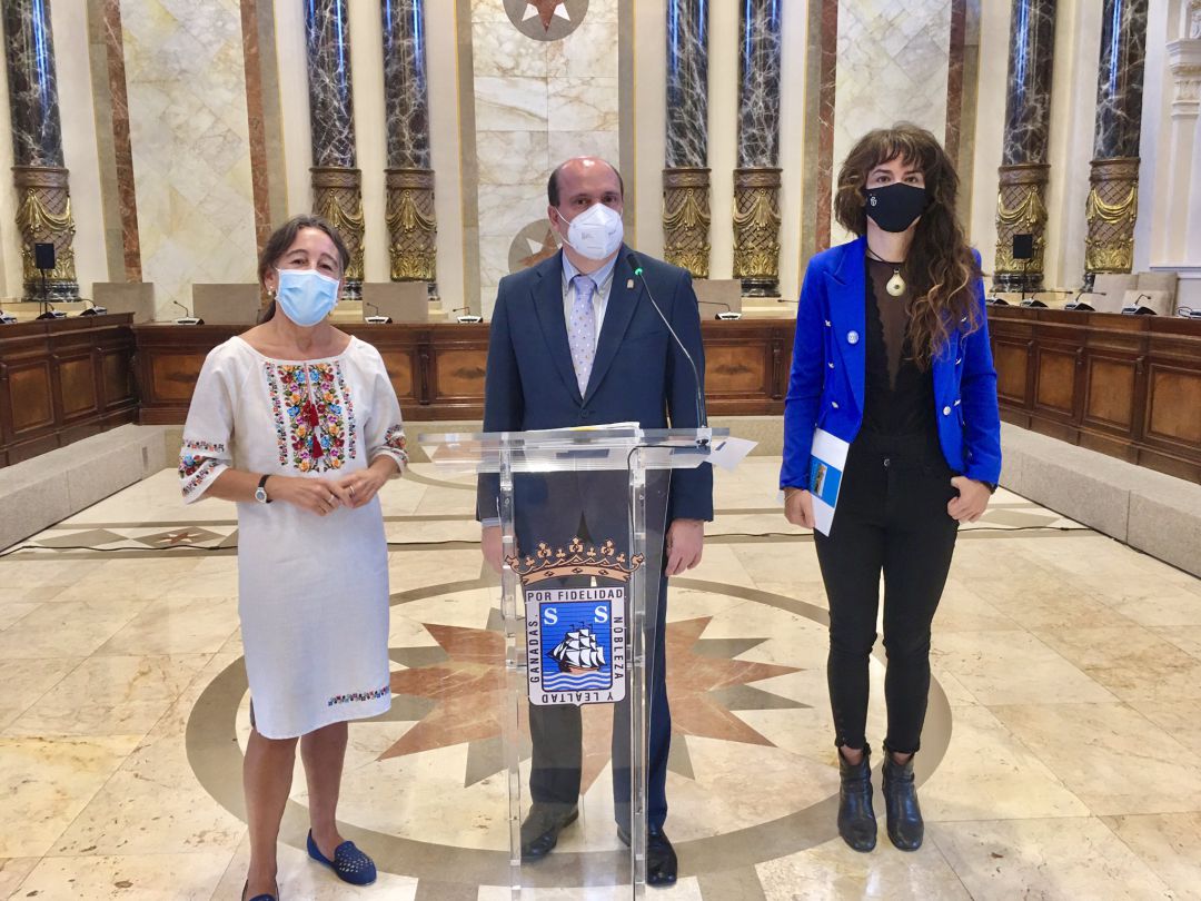Marisol Garmendia, Jaime Domínguez-Macaya y Aitzole Araneta, este jueves en rueda de prensa Marisol Garmendia, Jaime Domínguez-Macaya y Aitzole Araneta, este jueves en rueda de prensa