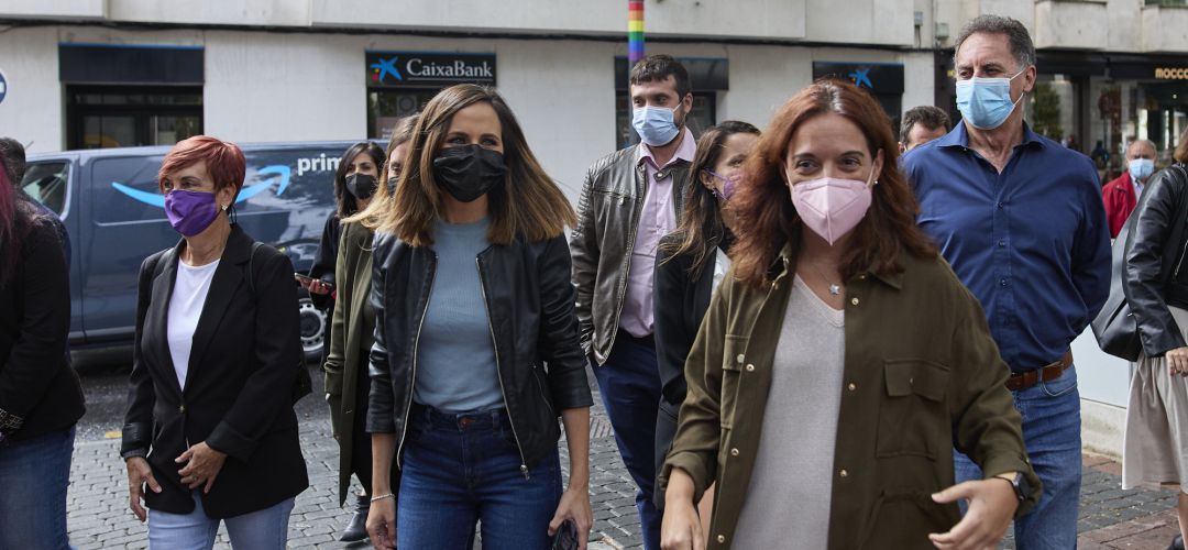 La ministra de Derechos Sociales y Agenda 2030, Ione Belarra, y la alcaldesa de Getafe, Sara Hernández Barroso, a su llegada al acto 'Agenda 2030 en Getafe' La ministra de Derechos Sociales y Agenda 2030, Ione Belarra, y la alcaldesa de Getafe, Sara Hernández Barroso, a su llegada al acto 'Agenda 2030 en Getafe'