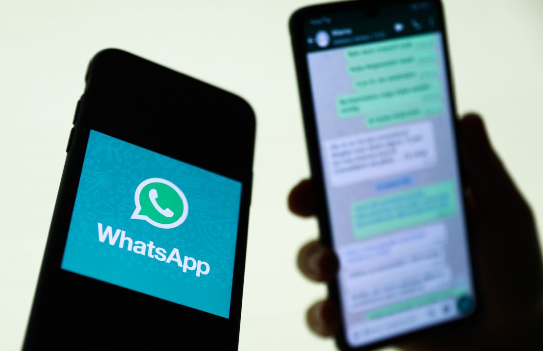 WhatsApp te permitirá crear tus propios stickers. WhatsApp te permitirá crear tus propios stickers.