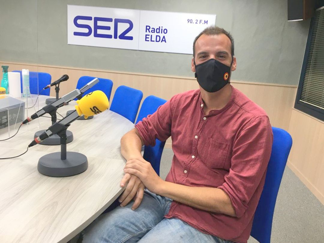 Iñaki Pérez, director Calidad Democrática en Radio Elda Cadena SER Iñaki Pérez, director Calidad Democrática en Radio Elda Cadena SER