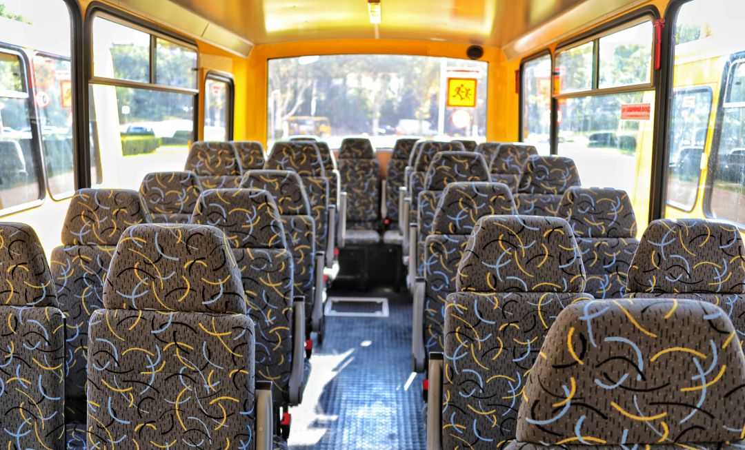 El transporte escolar en la provincia sigue funcionando correctamente, pero Unibus advierte que se adoptaron unos compromisos por parte de la Junta de Andalucía que aún no han sido llevados a efecto El transporte escolar en la provincia sigue funcionando correctamente, pero Unibus advierte que se adoptaron unos compromisos por parte de la Junta de Andalucía que aún no han sido llevados a efecto