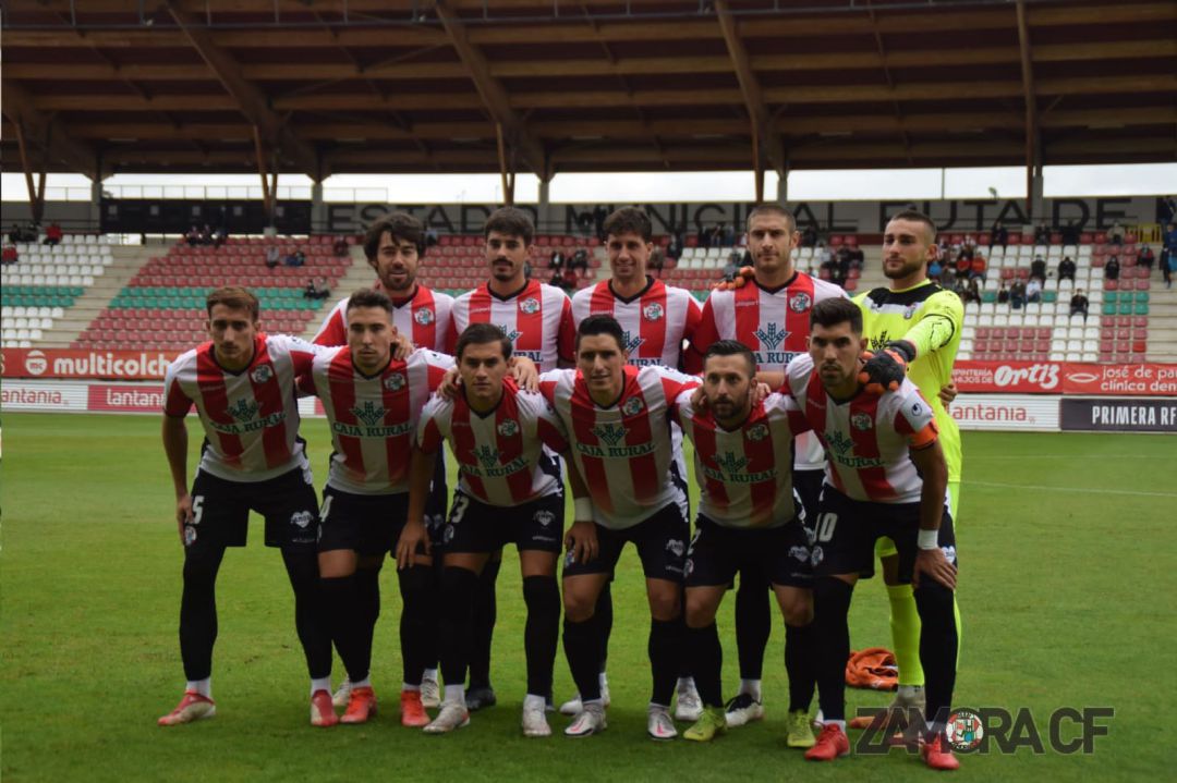 Once inicial rojiblanco ante el Rácing de Ferrol Once inicial rojiblanco ante el Rácing de Ferrol