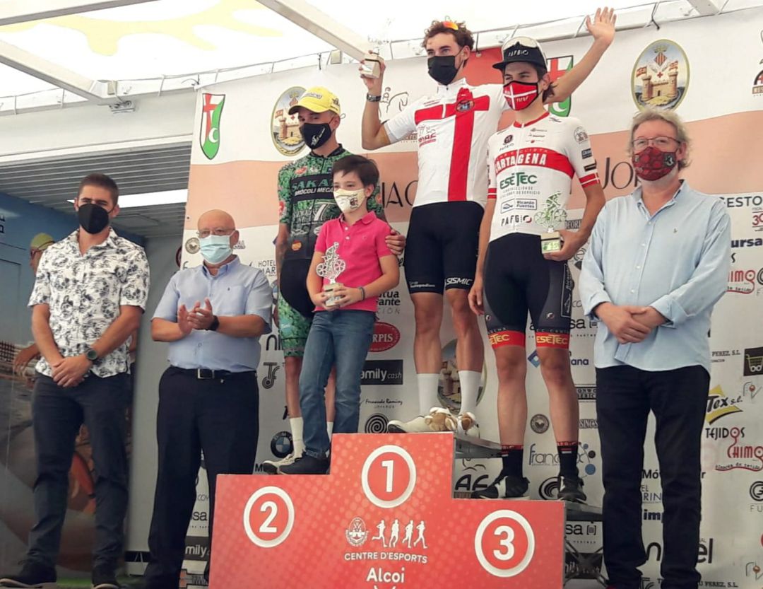 Podio de la 66 edición del trofeo ciclista Podio de la 66 edición del trofeo ciclista