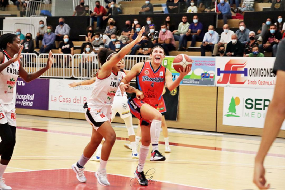 La escuadra berciana no pudo ante un equipo más rodado La escuadra berciana no pudo ante un equipo más rodado