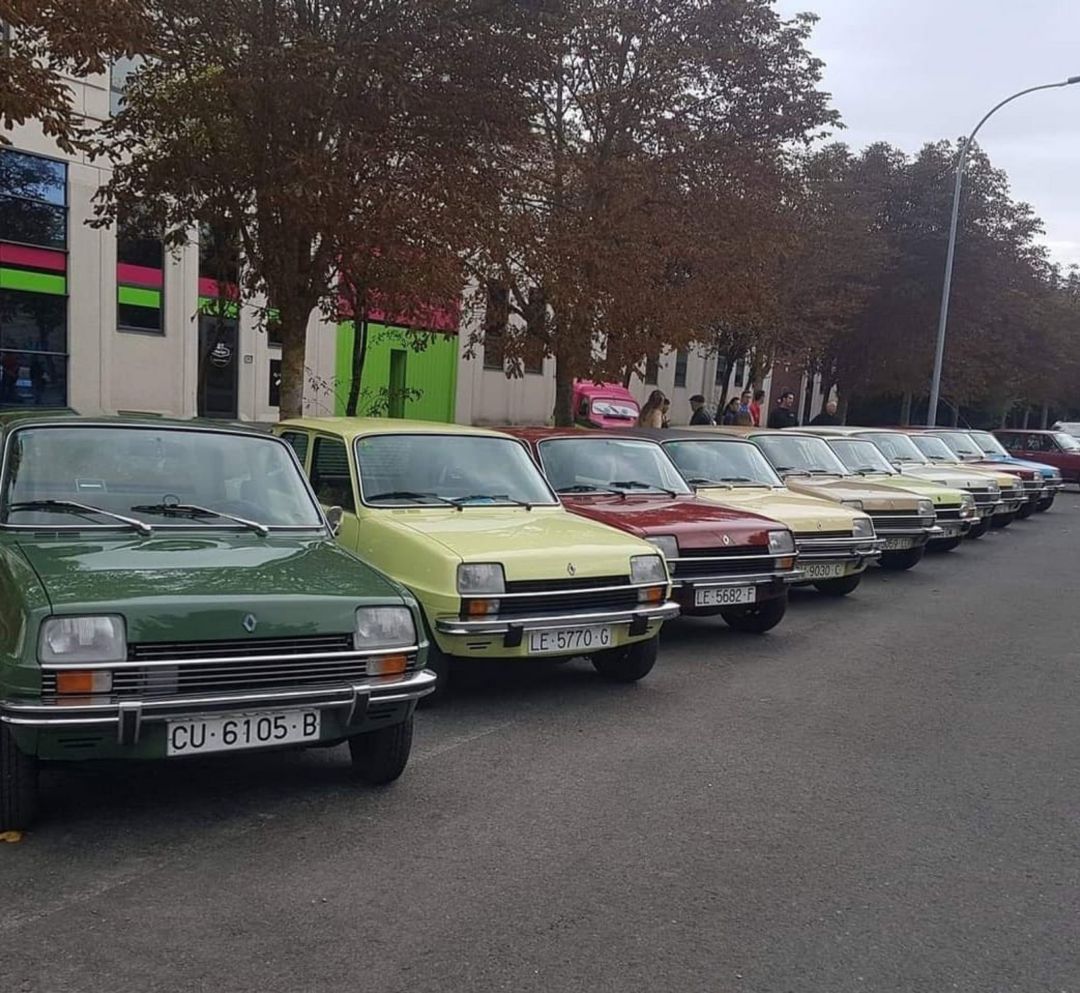 V Concentración de Renault 7 en Motilla del Palancar V Concentración de Renault 7 en Motilla del Palancar