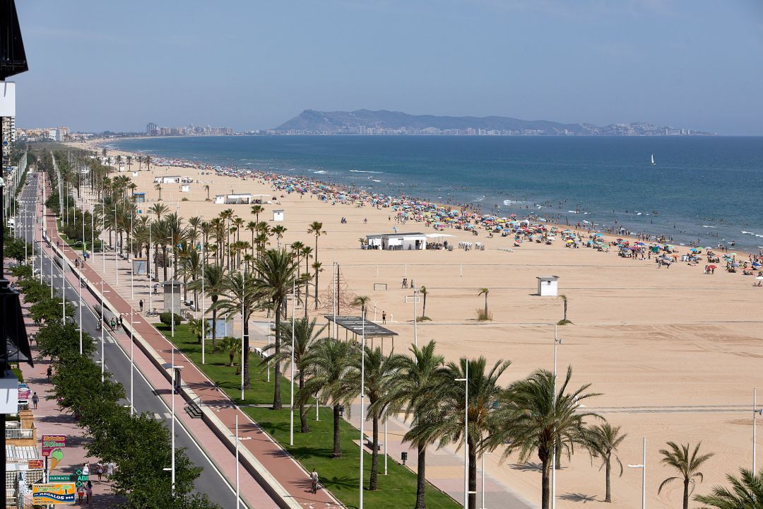 Passeig Neptú de la playa de Gandia Passeig Neptú de la playa de Gandia
