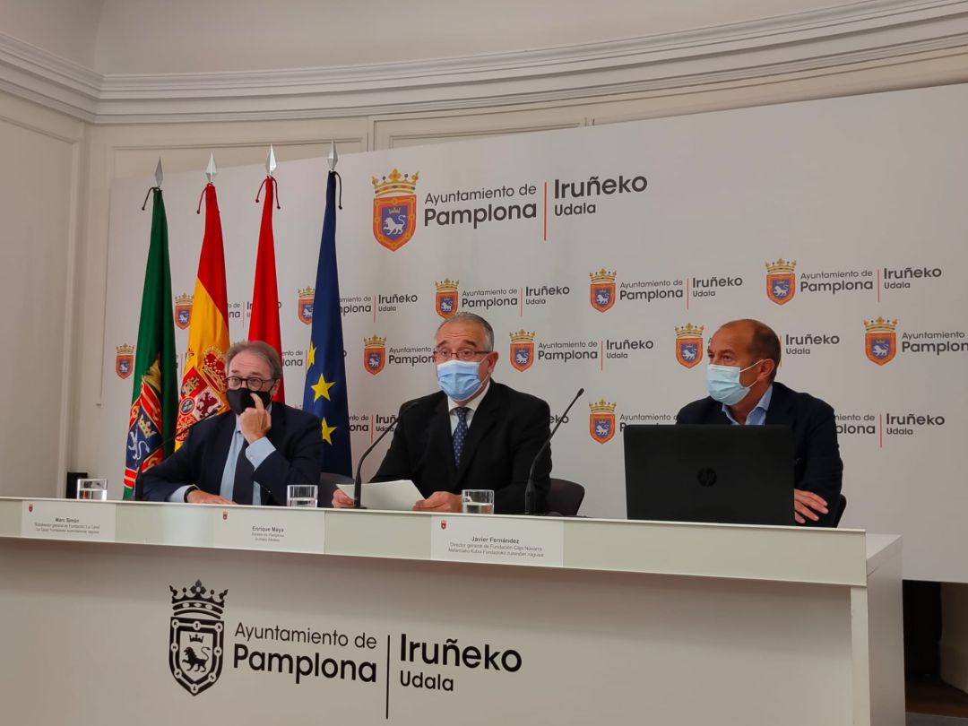 Imagen del alcade de Pamplona, Enrique Maya, en el Ayuntamiento. Imagen del alcade de Pamplona, Enrique Maya, en el Ayuntamiento.
