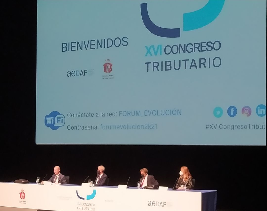 Unos 250 profesionales de la legislación fiscal se han reunido en el Forum Evolución Unos 250 profesionales de la legislación fiscal se han reunido en el Forum Evolución