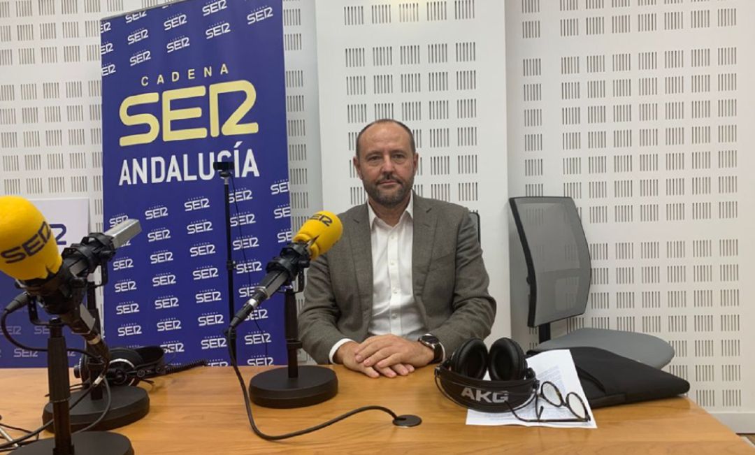 Amadeo Corbí, director de Vithas Sevilla Amadeo Corbí, director de Vithas Sevilla