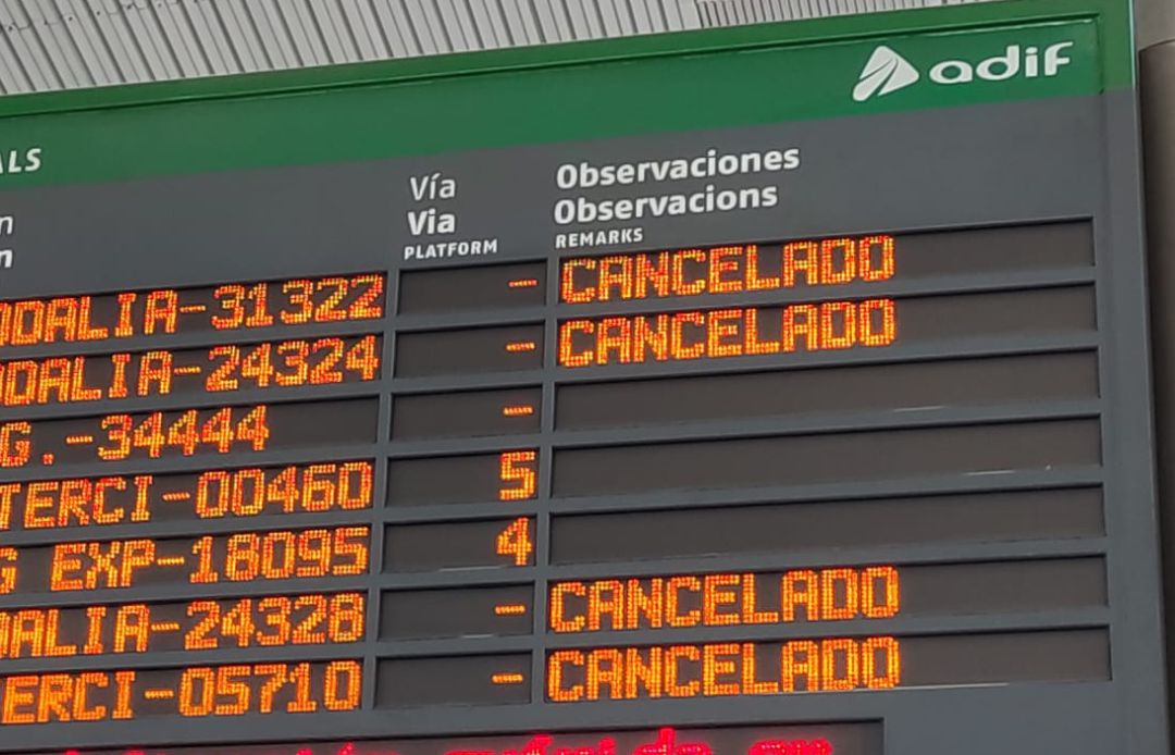 Panel de horarios de trenes de este jueves 30 de septiembre Panel de horarios de trenes de este jueves 30 de septiembre