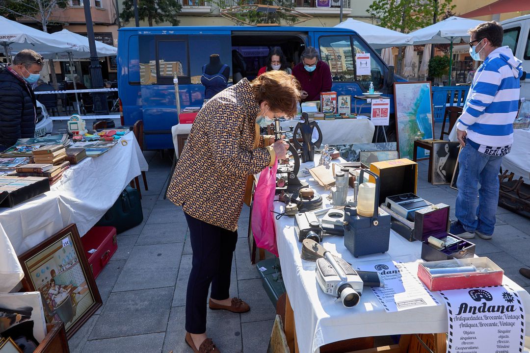 Mercado Vintage de Gandia Mercado Vintage de Gandia
