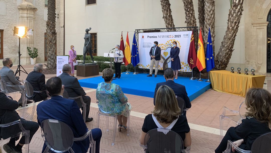 Entrega de Premios ‘Mayores 2021 Región de Murcia’ en el Palacio de San Esteban. Entrega de Premios ‘Mayores 2021 Región de Murcia’ en el Palacio de San Esteban.