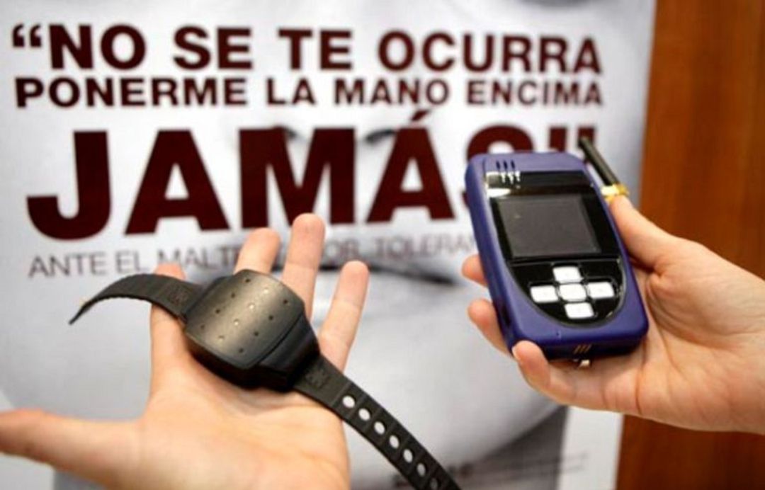 Pulsera de control telemático para maltratadores Pulsera de control telemático para maltratadores