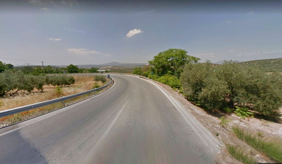 Kilómetro 19 de la A-331 en el acceso al municipio de Rute Kilómetro 19 de la A-331 en el acceso al municipio de Rute