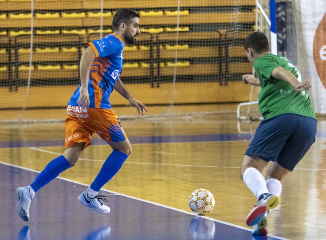 El Sala Ourense consigue la victoria de manera agónica El Sala Ourense consigue la victoria de manera agónica