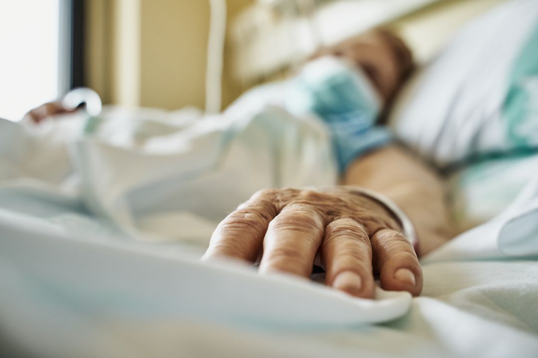 Imagen de archivo de una persona hospitalizada Imagen de archivo de una persona hospitalizada