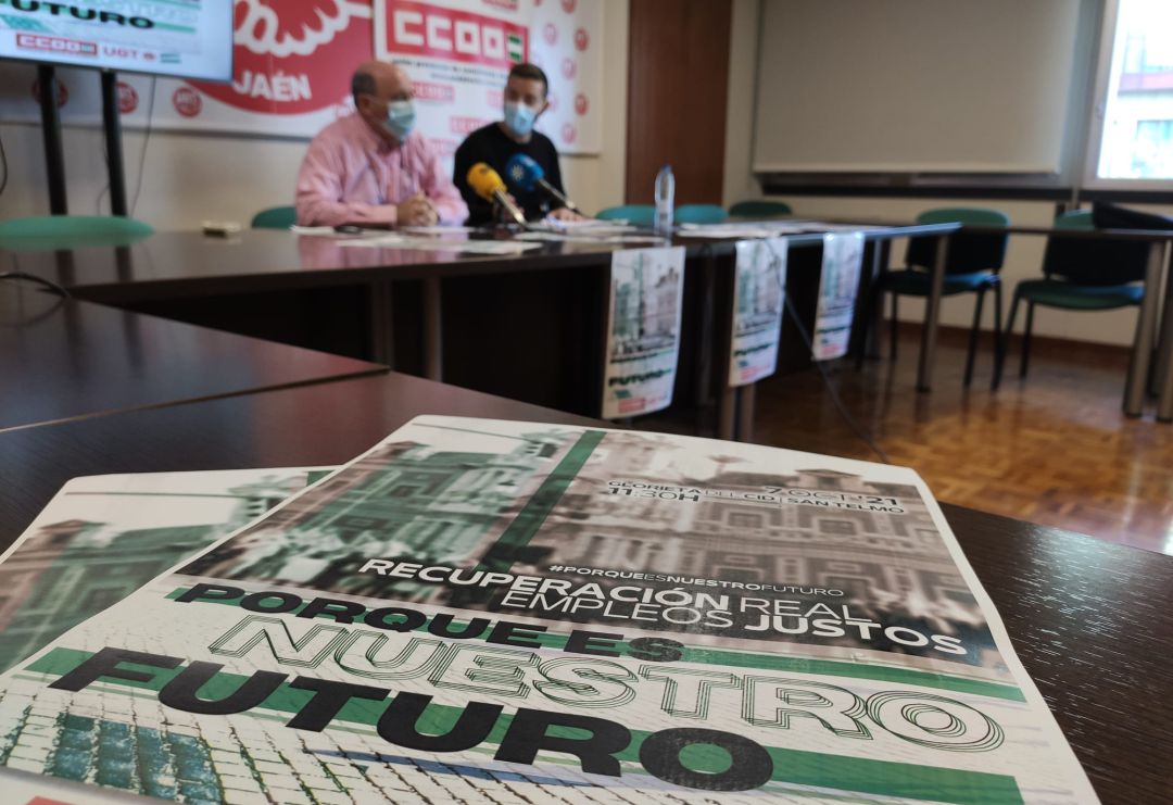 Manuel Salazar, Secretario General de UGT Jaén y Francisco Cantero, Secretario General de CCOO Jaén aportaban detalles sobre la manifestación que tendrá lugar este jueves en Sevilla Manuel Salazar, Secretario General de UGT Jaén y Francisco Cantero, Secretario General de CCOO Jaén aportaban detalles sobre la manifestación que tendrá lugar este jueves en Sevilla