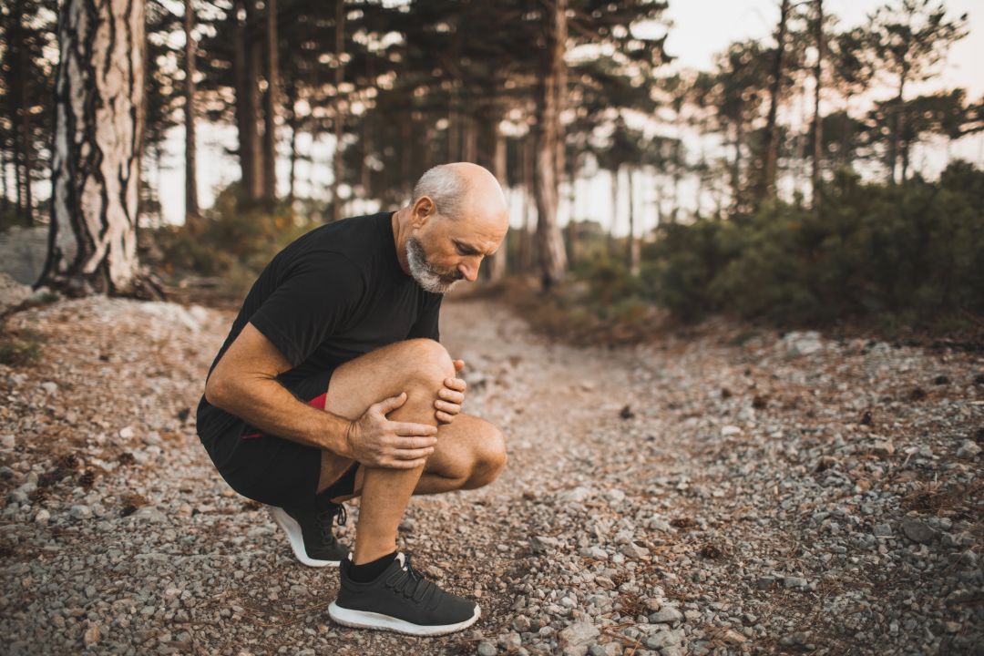Varios estudios científicos tratan de esclarecer la relación que existe entre los factores meteorológicos y las dolencias de nuestro sistema osteoarticular. Varios estudios científicos tratan de esclarecer la relación que existe entre los factores meteorológicos y las dolencias de nuestro sistema osteoarticular.