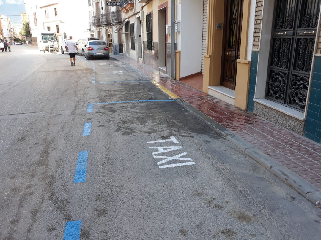 Tres plazas se han habilitado en el lado derecho Tres plazas se han habilitado en el lado derecho