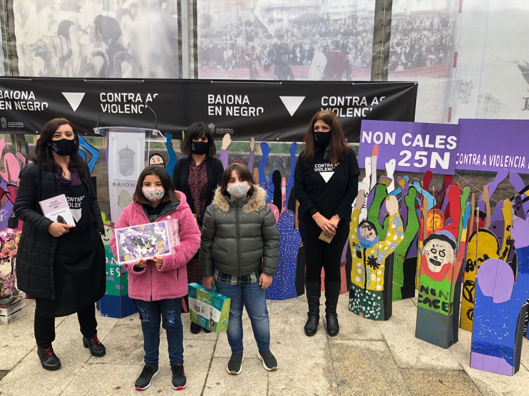 Nenos que participaron no acto Nenos que participaron no acto