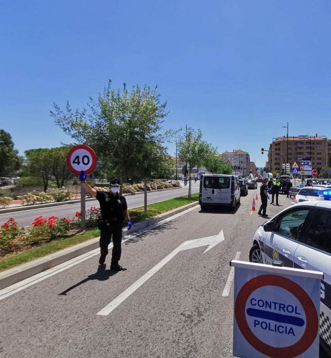 Imagen de archivo de un control de la Policía Local de Gandia Imagen de archivo de un control de la Policía Local de Gandia