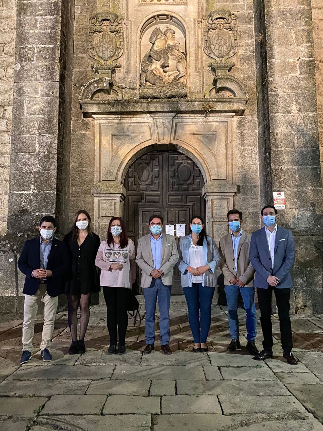 Foto de familia con los representantes de Ciudadanos, Pedro Antonio Díaz, primero por la derecha Foto de familia con los representantes de Ciudadanos, Pedro Antonio Díaz, primero por la derecha
