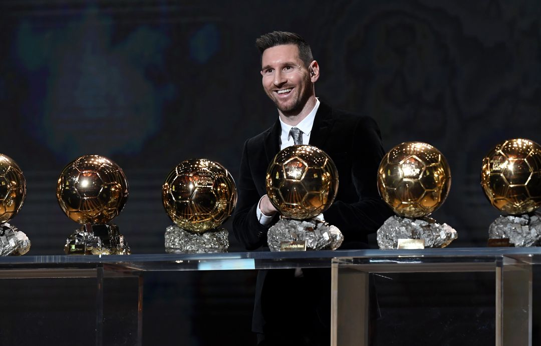 Lionel Messi con sus seis balones de oro Lionel Messi con sus seis balones de oro