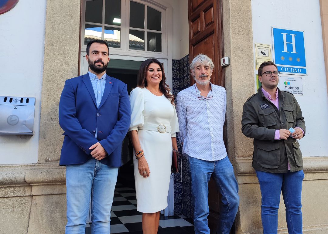 La Delegada Territorial de Turismo en Málaga, Nuria Rodríguez, ha visitado las instalaciones rondeñas este viernes La Delegada Territorial de Turismo en Málaga, Nuria Rodríguez, ha visitado las instalaciones rondeñas este viernes