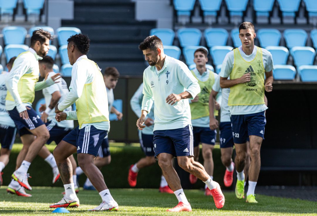 Nolito en el centro de la imagen Nolito en el centro de la imagen